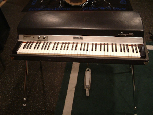 Rhodes_Mark_I_Piano